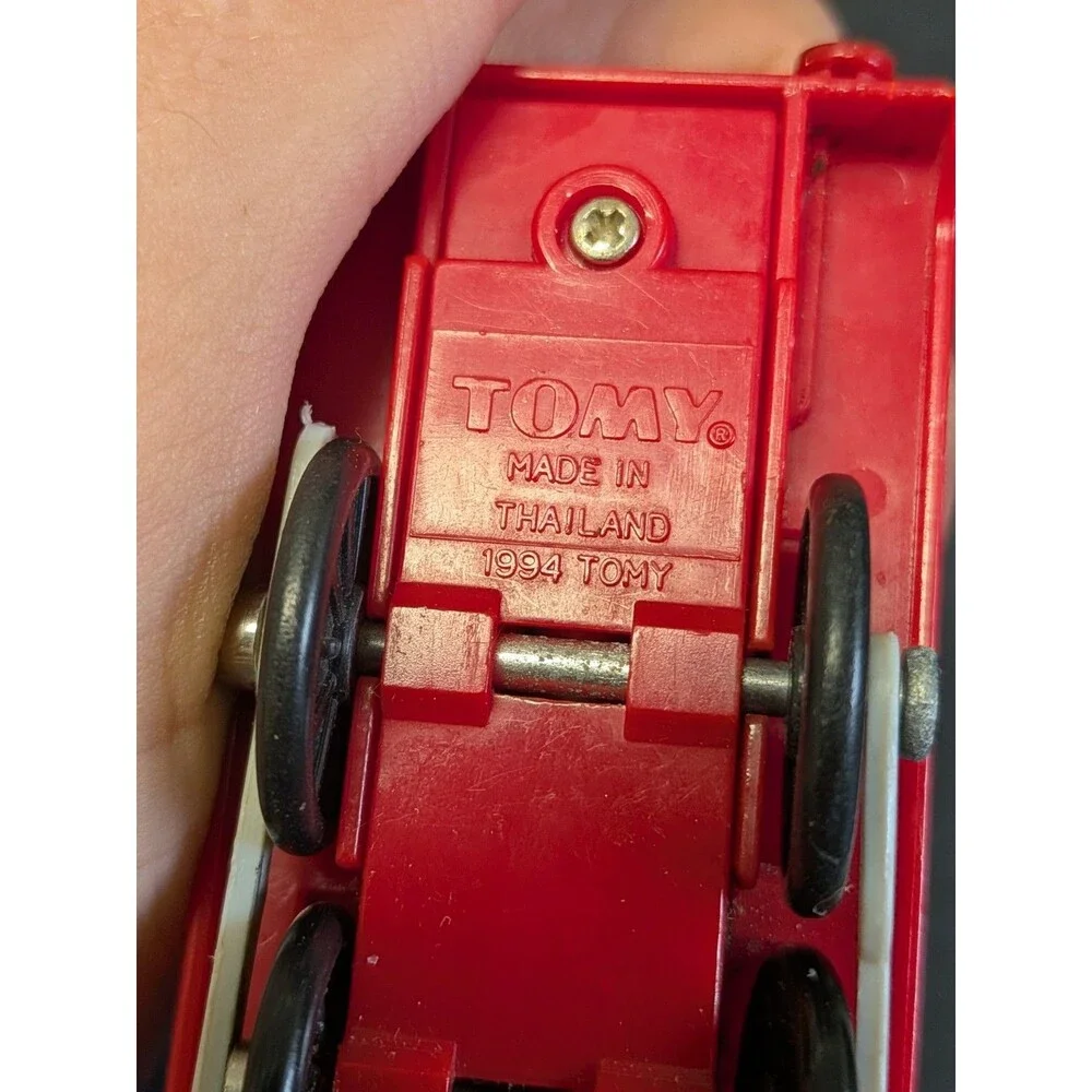 Thomas & Friends Trackmaster Motorized James Engine With Tender 2002